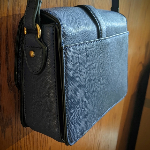 Navy blue crossbody bag - Picture 4 of 7